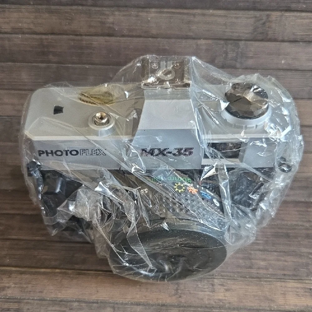 MX-35 Black 35mm Camera
